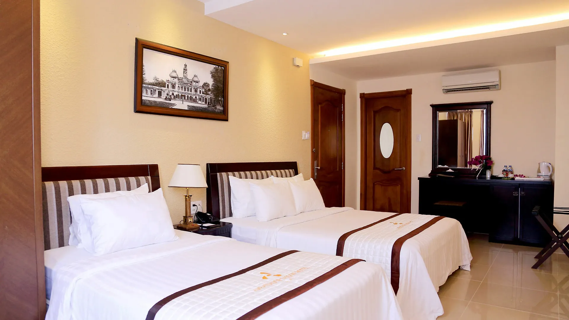 Singita Saigon Boutique Bnb Jeonse Hotel & Travel W Special Airport Service Deals Ciudad Ho Chi Minh